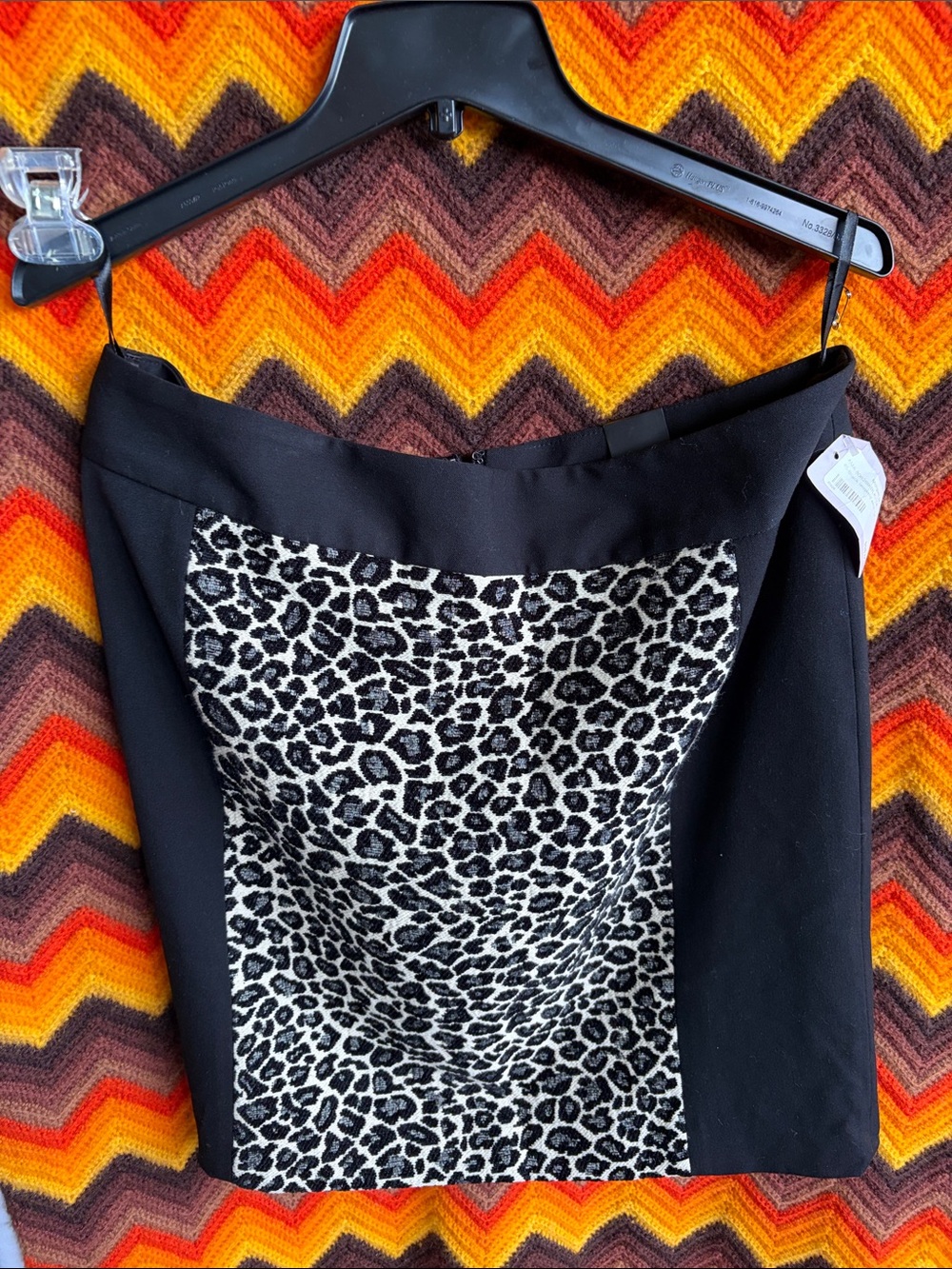 Amanda & Chelsea Leopard Print Pencil Skirt••NWT, sz 14